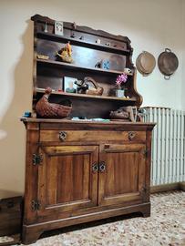 credenza piemontese 
