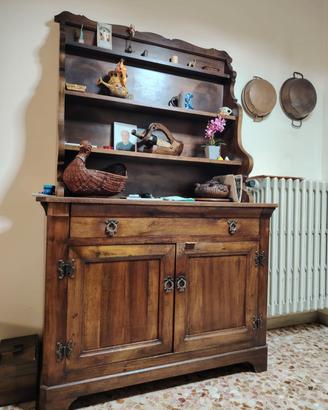 credenza piemontese 