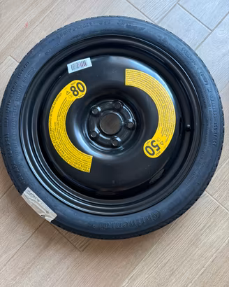 Ruota di scorta con acessori