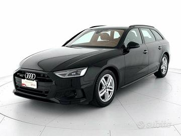 Audi A4 avant 40 2.0 tdi mhev business advanced qu