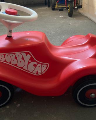 Bobbycar macchina per bambini