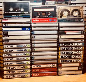Lotto di 43 cassette audio vari
