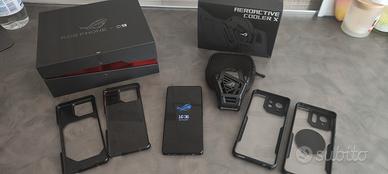 Asus Rog Phone 9 pro più accessori