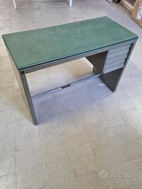 scrivania Trau dattilografia anni 60