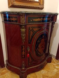 Mobile in stile antiquariato modello Napoleonico