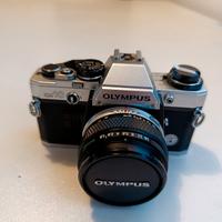 Olympus om10 analogica