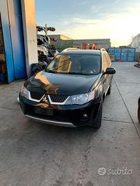 Mitsubishi Outlander 2008