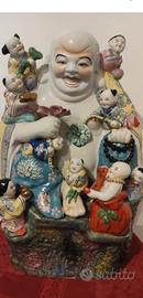 Statua con Buddha che ride  