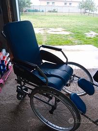 sedia a rotelle anziani e disabili