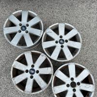 Cerci ford fiesta da 16