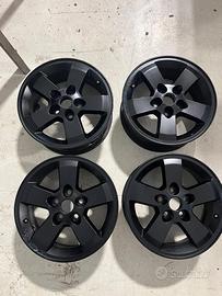 4 cerchi lega pajero L200 outlander R16 nero opaco