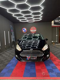 Ford Fiesta 1.5 TDCi 75CV 5 porte Titanium