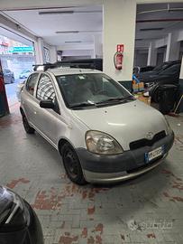 Toyota yaris Neopatentati 5 porte 