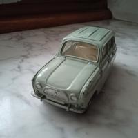Dinky Toys Renault 4