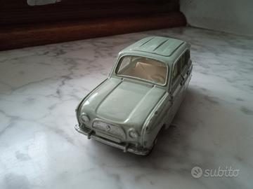 Dinky Toys Renault 4