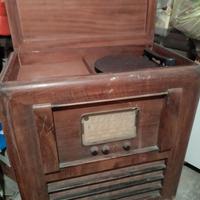 mobile con radio e giradischi Magnadyne