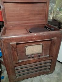 mobile con radio e giradischi Magnadyne