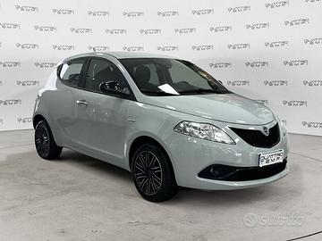 Lancia Ypsilon 1.2 69 CV 5 porte S&S Gold