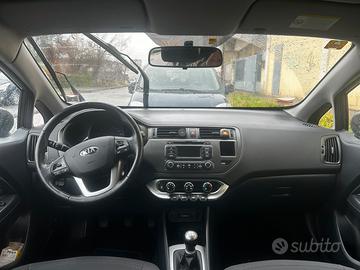 Kia rio 1.2 benz gpl