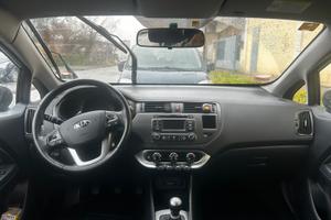 Kia rio 1.2 benz gpl