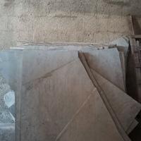 Lastre di marmo bianco di Carrara in blocco