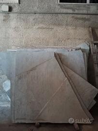 Lastre di marmo bianco di Carrara in blocco