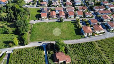 TER. RESIDENZIALE A ILLASI