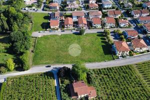 TER. RESIDENZIALE A ILLASI