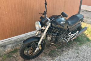 Ducati monster 600 dark