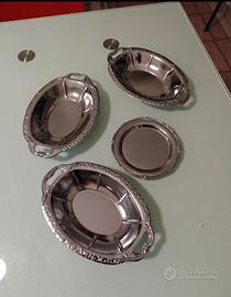 Set vintage di vassoi e svuotatasche