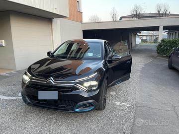 Citroen eC4 elettrica no ibrida no tesla