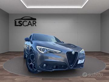 Alfa Romeo Stelvio 2.2 t Veloce Q4 210cv - Vettura