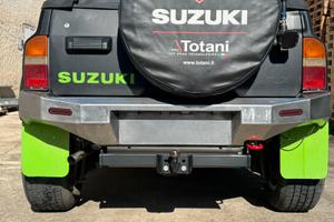 Paraurti posteriore Suzuki Vitara uso gravoso