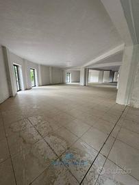 Immobile di 280 m² a Sant'Arpino