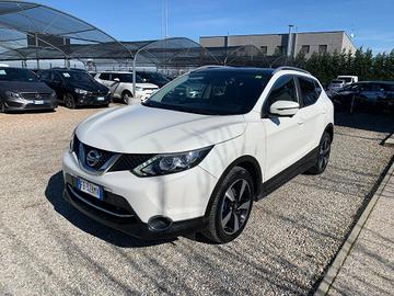 NISSAN Qashqai 1.6 dCi 2WD Tekna