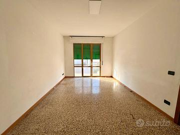 3 LOCALI A MONTECCHIO MAGGIORE