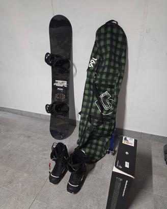 Snowboard in bundle completo Burton