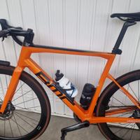 Bmc srl 01 SRAM force eTap Taglia 56