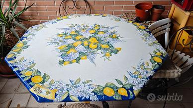 Tavolo Vietri in pietra lavica