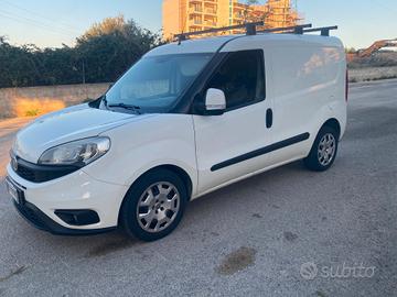 Fiat Doblo Doblò 1.6 MJT 105C prezzo iva compresa