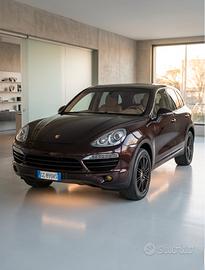 PORSCHE CAYENNE Diesel Platinum Edition 2012