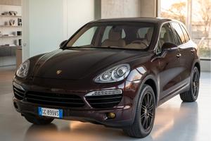 PORSCHE CAYENNE Diesel Platinum Edition 2012