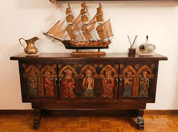 CREDENZA/MADIA IN LEGNO MASSELLO INTAGLIATA