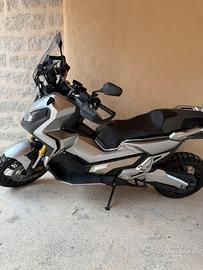 Honda xadv 750
