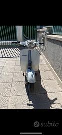 Vespa 50 Special