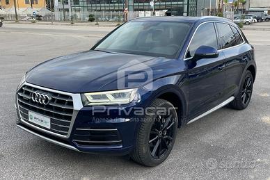 AUDI Q5 35 TDI quattro S tronic Business Sport