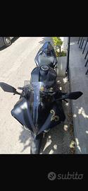 Yamaha r1 big