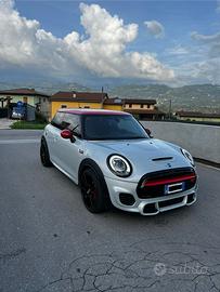 Mini Cooper S Jcw 231cv f56