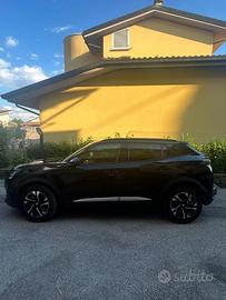 Peugeot 2008 versione GT