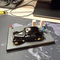 Diorama citroen 15 cv scala 1:43
